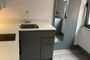 Studio Luxe - Image 4