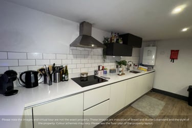 7 bed flat, 66-72 Houndsgate, Lace Market, Nottingham, NG16BA - Image 4