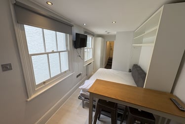 1 bed studio, Baker Street, Marylebone, London, NW16BU - Image 4