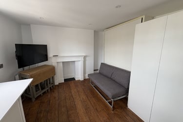 1 bed studio, Baker Street, Marylebone, London, NW16BU - Image 5