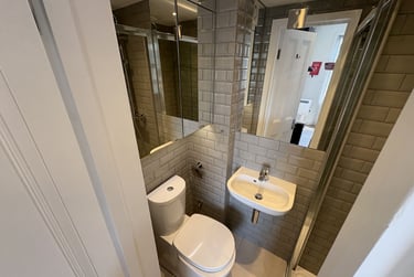 1 bed studio, Baker Street, Marylebone, London, NW16BU - Image 5