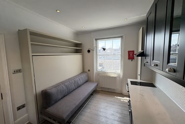 1 bed studio, Baker Street, Marylebone, London, NW16BU - Image 6