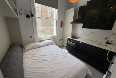 1 bed studio, Baker Street, Marylebone, London, NW16BU - Image 6