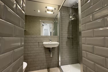 1 bed studio, Baker Street, Marylebone, London, NW16BU - Image 7