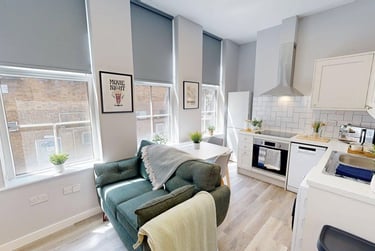 2 bed flat, Mark Lane, City Centre, Bristol, BS15DG - Image 1