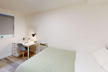 5 bed flat, New Street, City Centre, Falmouth, TR113LQ - Image 5