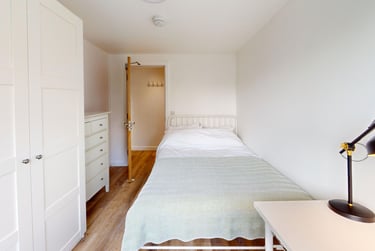 5 bed flat, New Street, City Centre, Falmouth, TR113LQ - Image 6