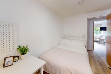 5 bed flat, New Street, City Centre, Falmouth, TR113LQ - Image 7