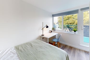 5 bed flat, New Street, City Centre, Falmouth, TR113LQ - Image 12