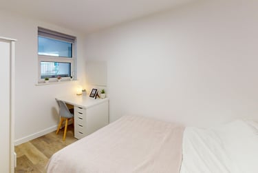 5 bed flat, New Street, City Centre, Falmouth, TR113LQ - Image 13