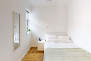 6 bed flat, Bar Road, City Centre, Falmouth, TR114NN - Image 5