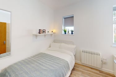 6 bed flat, Bar Road, City Centre, Falmouth, TR114NN - Image 11