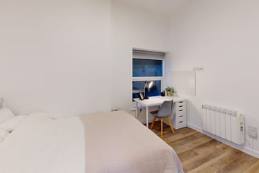 6 bed flat, Bar Road, City Centre, Falmouth, TR114NN - Image 12