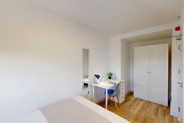 5 bed house, Midland Avenue, Lenton, Nottingham, NG72FD - Image 2