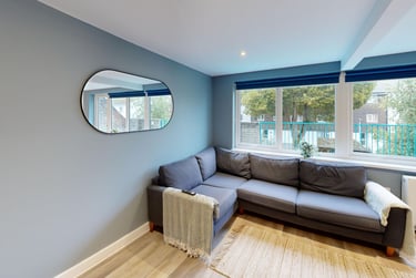 4 bed flat, New Street, City Centre, Falmouth, TR113LQ - Image 10