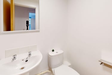 4 bed flat, New Street, City Centre, Falmouth, TR113LQ - Image 12