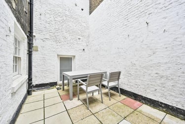 1 bed studio, Baker Street, Marylebone, London, NW16BU - Image 4