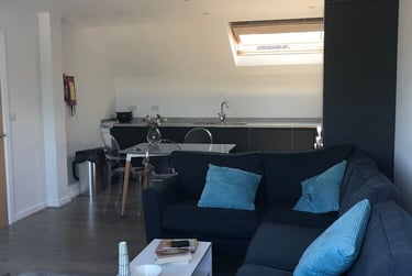 5 bed flat, New Street, City Centre, Falmouth, TR113LQ - Image 3