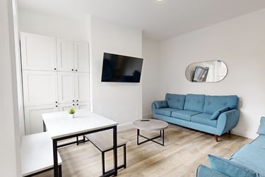 6 bed house, Cardigan Terrace, Jesmond Vale, Newcastle, NE65NU - Image 1