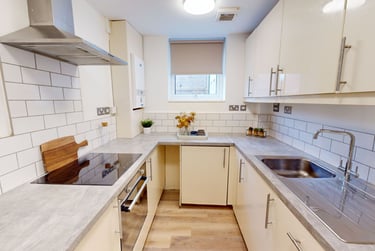 5 bed flat, Osborne Road, Jesmond, Newcastle, NE22AH - Image 2