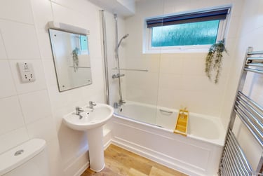 2 bed flat, Lebanon Close, Mount Pleasant, Exeter, EX45EW - Image 8