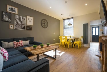 6 bed house, Woodcroft Road, Toxteth, Liverpool, L152HQ - Image 1