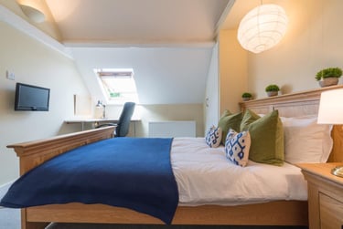 4 bed house, City Bank Road, City Centre, Cirencester, GL71LG - Image 3