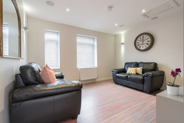 4 bed house, Queen Anne Street, Shelton, Stoke, ST42EQ - Image 1