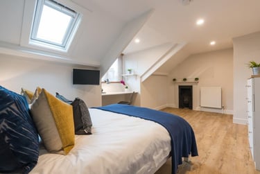 6 bed house, Prospect Street, Greenbank, Plymouth, PL48NY - Image 2