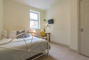 7 bed house, Mackintosh Place, Plasnewydd, Cardiff, CF244RJ - Image 8