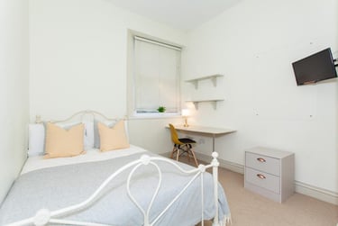 7 bed house, Malefant Street, Cathays, Cardiff, CF244QG - Image 13