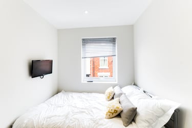 4 bed house, Slaney Street, Basford, Newcastle under Lyme, ST51NF - Image 3