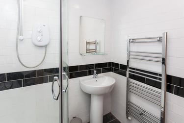 7 bed house, Bedford Street, Plasnewydd, Cardiff, CF243DB - Image 3