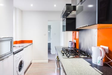 5 bed house, Seaford Street, Shelton, Stoke, ST42EU - Image 7