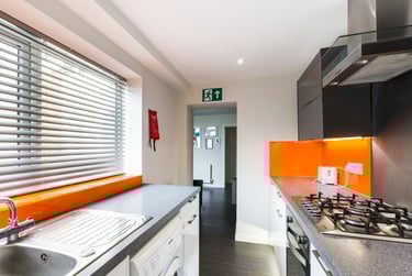 4 bed house, Slaney Street, Basford, Newcastle under Lyme, ST51NF - Image 4