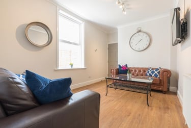 7 bed house, Manners Road, University of Portsmouth, Portsmouth, PO40BB - Image 1