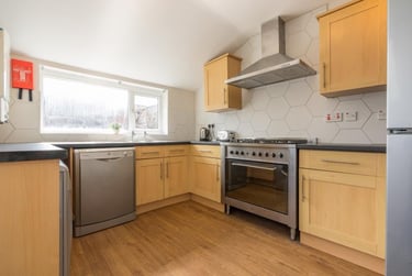 7 bed house, Manners Road, University of Portsmouth, Portsmouth, PO40BB - Image 4