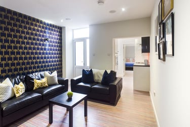 4 bed house, Carlton Road, Shelton, Stoke, ST42BG - Image 3