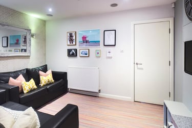 5 bed house, Boughey Road, Shelton, Stoke, ST42BB - Image 2