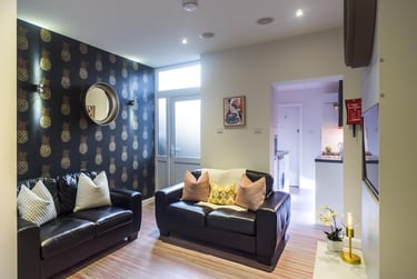 3 bed house, Watford Street, Shelton, Stoke, ST42EW - Image 1