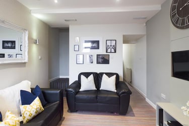 4 bed house, Thornton Road, Shelton, Stoke, ST42BD - Image 1