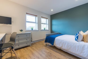 4 bed house, Larkdale Street, Radford, Nottingham, NG74FZ - Image 2