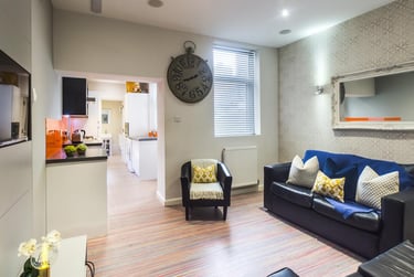 5 bed house, Beresford Street, Shelton, Stoke, ST42EX - Image 1