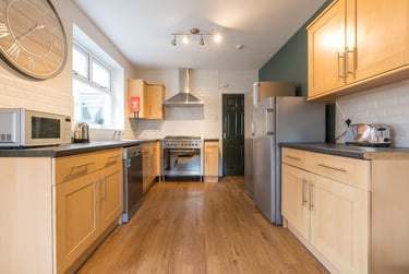 7 bed house, Fawcett Road, Southsea, Portsmouth, PO40DH - Image 4