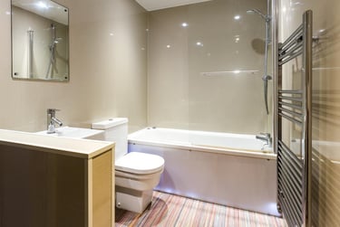 4 bed house, Guildford Street, Shelton, Stoke, ST42EP - Image 3