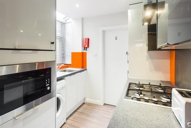 4 bed house, Carlton Road, Shelton, Stoke, ST42BG - Image 8