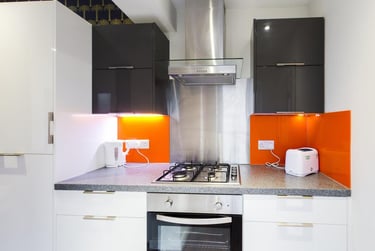 5 bed house, Ashford Street, Shelton, Stoke, ST42EN - Image 4