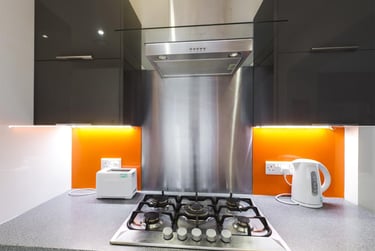 4 bed house, Crowther Street, Shelton, Stoke, ST42ER - Image 4