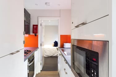 4 bed house, Queen Anne Street, Shelton, Stoke, ST42EQ - Image 2