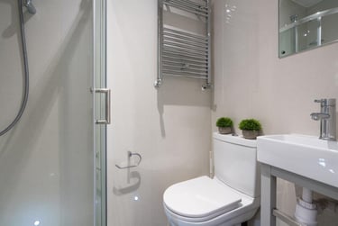 5 bed house, Ashford Street, Shelton, Stoke, ST42EL - Image 4